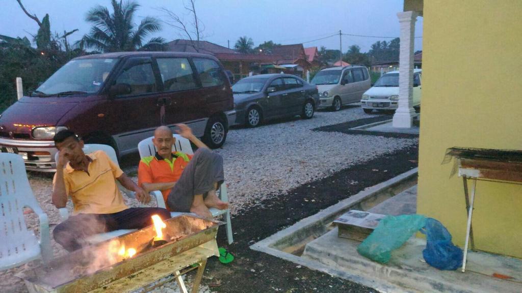 D'Pantai Homestay Kuala Sg. Baru Malacca Exterior photo