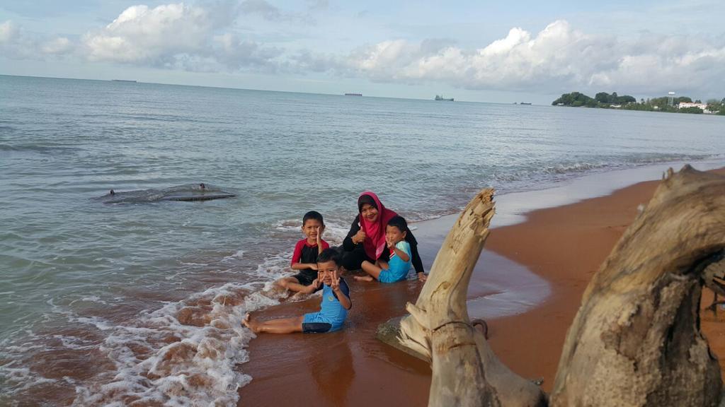 D'Pantai Homestay Kuala Sg. Baru Malacca Exterior photo